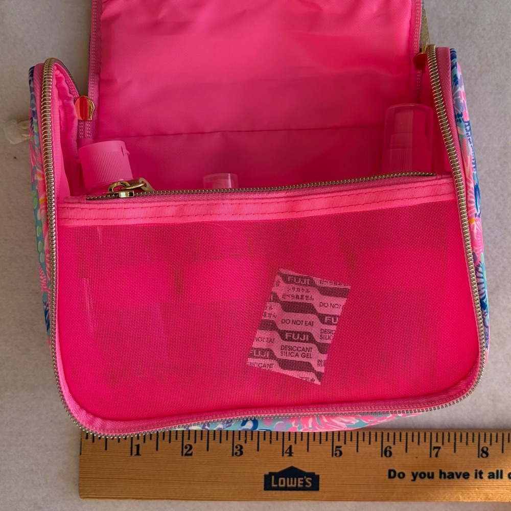 Lilly Pulitzer Hanging Toiletry Bag Pink Blue Tropical Coral Travel Organizer - Picture 4 of 7